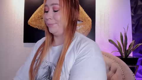 hannamartinn_ online show from October 27, 2025, 4:00 pm