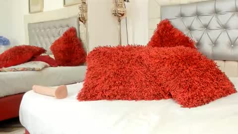 Hanna online show from October 30, 2025, 1:45 pm