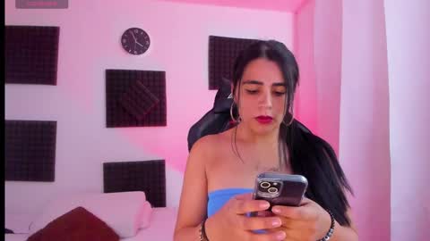 Hanna  online show from September 30, 2025, 8:58 pm