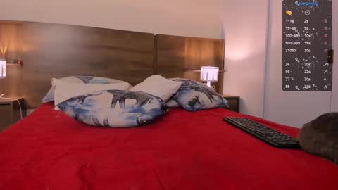 taylor live   online show from March 5, 2025, 12:27 am