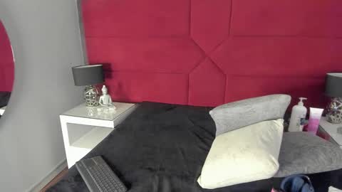 HANNY online show from March 11, 2025, 11:55 am