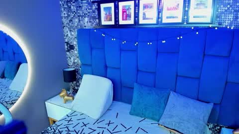 HANNY online show from November 1, 2025, 11:12 am