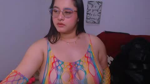 Hanny Parkerr online show from April 21, 2026, 4:08 am