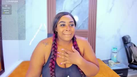 Hanny Mansonh online show from November 2, 2025, 3:20 am