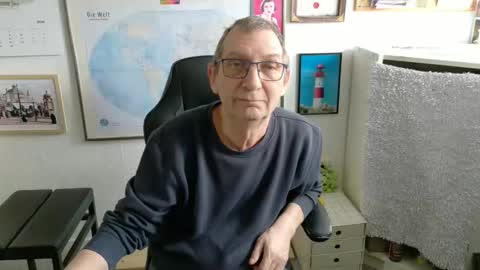 charly online show from April 18, 2026, 10:08 am