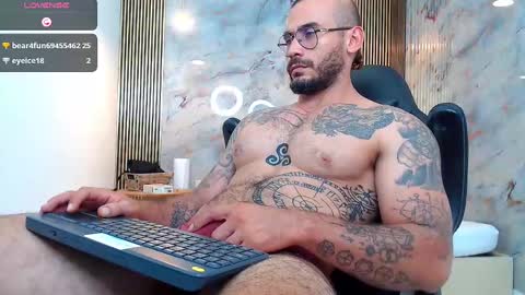 hanz_col online show from December 30, 2024, 1:48 am