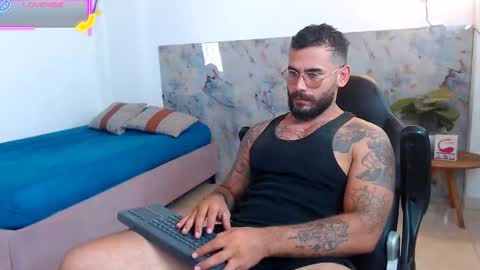 hanz_col online show from October 23, 2025, 6:06 pm