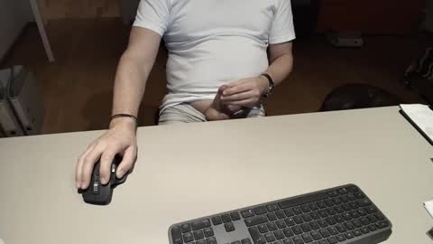 Cum for you online show from December 17, 2025, 8:04 pm