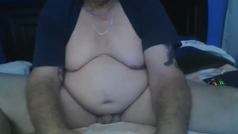 Snapshot of happyhappy4 chatting on January 7, 2026, 4:48 am happyhappy4 online show from January 7, 2026, 4:48 am