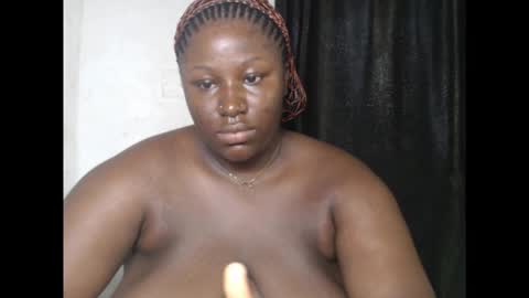 happyslut7 online show from October 20, 2025, 9:43 am