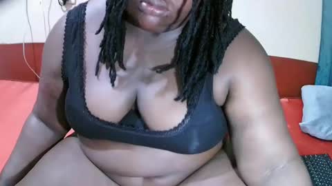 happysonia online show from February 10, 2025, 5:58 am