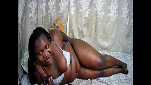 happysonia online show from November 4, 2025, 9:41 am