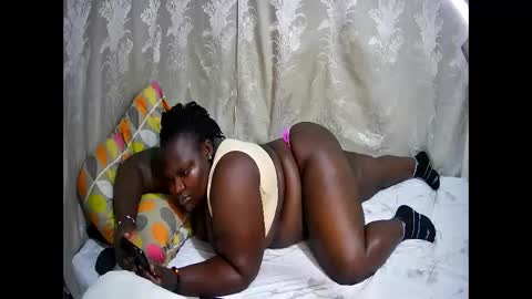 happysonia online show from November 9, 2025, 9:51 am