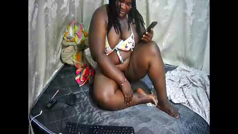 happysonia online show from February 11, 2026, 10:26 pm