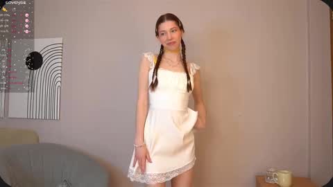 Vivy online show from February 17, 2025, 8:09 am