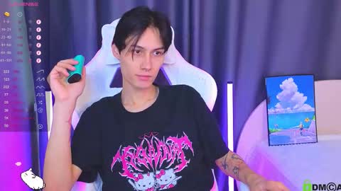 Mark online show from November 27, 2025, 11:45 am