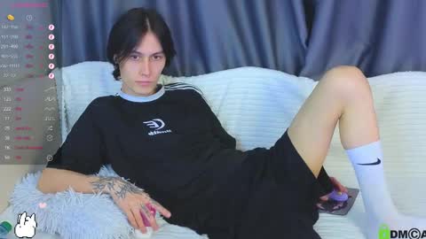 Mark online show from April 13, 2026, 10:48 pm