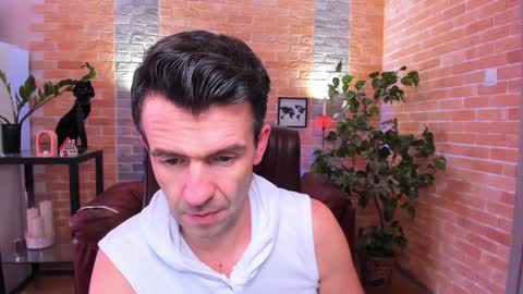 Steve online show from February 1, 2025, 10:48 am