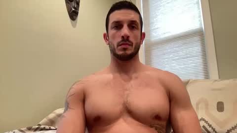 hard_runner_ online show from November 3, 2025, 4:08 pm