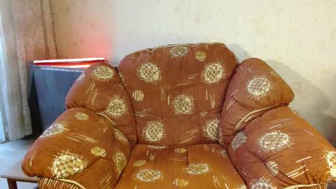 Valentino Hard online show from March 1, 2025, 6:35 am