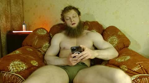 Valentino Hard online show from September 30, 2025, 9:20 pm