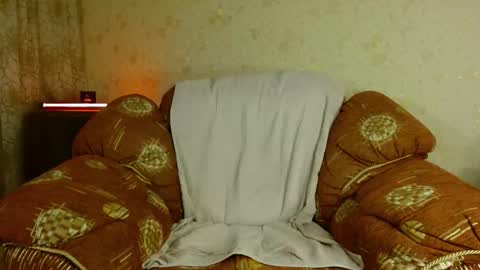 Valentino Hard online show from November 14, 2025, 2:54 am