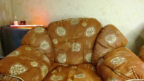 Valentino Hard online show from April 12, 2026, 3:39 pm