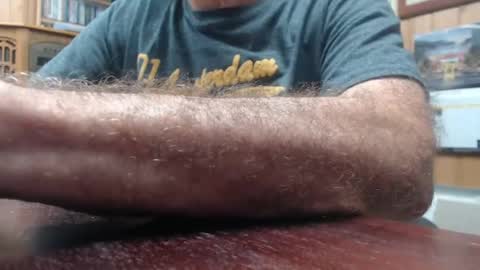 Snapshot of hardbuns chatting on July 5, 2026, 2:46 pm Brad online show from July 5, 2026, 2:46 pm