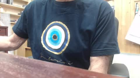 Snapshot of hardbuns chatting on July 6, 2026, 7:49 pm Brad online show from July 6, 2026, 7:49 pm