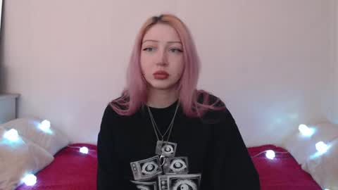 Emily online show from April 19, 2026, 8:55 pm