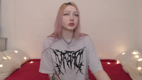 Snapshot of hardcore_x chatting on April 27, 2026, 8:07 pm Emily online show from April 27, 2026, 8:07 pm