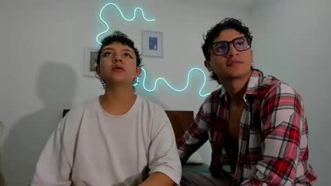 Snapshot of hardcoreheat_ind chatting on May 24, 2026, 5:01 am kade and demi independent models online show from May 24, 2026, 5:01 am