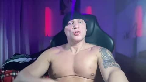 MATTSTEEL - ITALIAN STALLION online show from February 10, 2025, 12:41 am