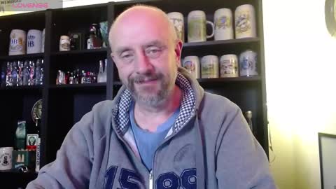 MrLazy online show from January 30, 2025, 6:54 pm