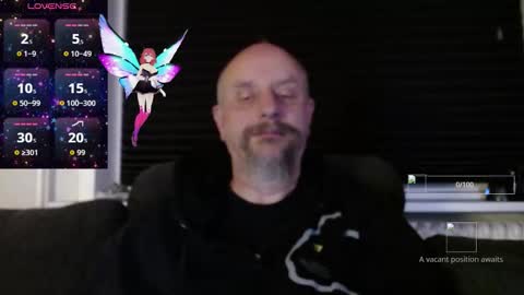 MrLazy online show from November 18, 2025, 7:18 pm