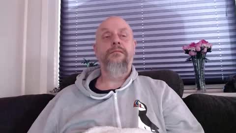 MrLazy online show from January 12, 2026, 12:21 pm