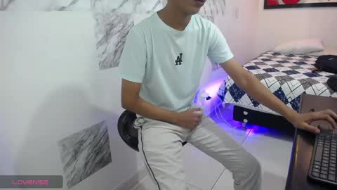 Andres Dean online show from January 5, 2025, 1:36 pm