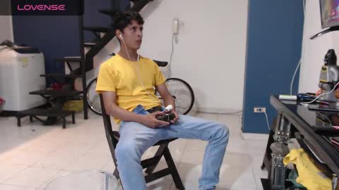 Andres Dean online show from February 20, 2025, 3:12 am