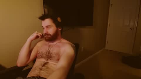 Snapshot of hardswtch chatting on December 9, 2024, 10:20 pm Tom online show from December 9, 2024, 10:20 pm