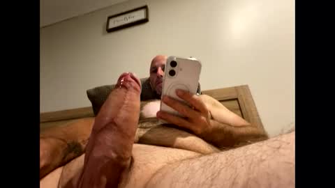 Snapshot of hardtruckie chatting on May 4, 2026, 1:51 pm hardtruckie online show from May 4, 2026, 1:51 pm