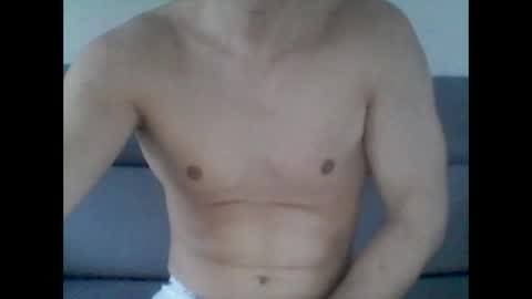 Snapshot of hardwanker75 chatting on January 22, 2025, 8:51 am hardwanker75 online show from January 22, 2025, 8:51 am