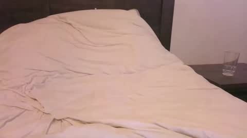 Snapshot of hardwood8686 chatting on February 28, 2025, 2:20 am Jay online show from February 28, 2025, 2:20 am