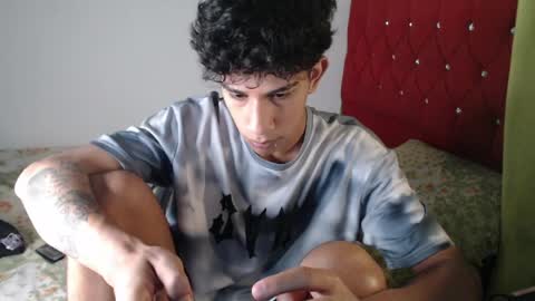 Snapshot of haresandpame_mds chatting on June 17, 2026, 2:51 pm Hares online show from June 17, 2026, 2:51 pm