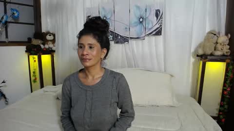 harley_quinns1 online show from January 8, 2025, 9:01 pm