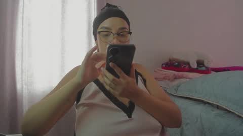 Natii  online show from October 12, 2025, 4:39 pm