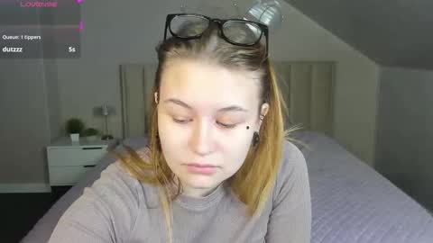 Christine online show from October 15, 2025, 2:01 am