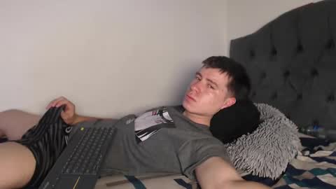 Sebastian online show from September 21, 2025, 8:54 pm