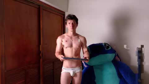 Sebastian online show from April 18, 2026, 10:21 pm