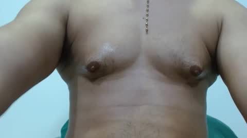 Snapshot of harry_goldenmillerx10fun chatting on July 31, 2026, 11:04 pm Harry online show from July 31, 2026, 11:04 pm