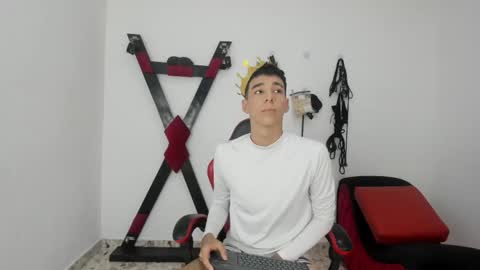 Harry online show from November 17, 2025, 7:41 pm